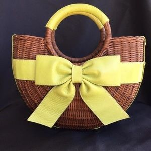 Amazing Isabella fiore basket purse